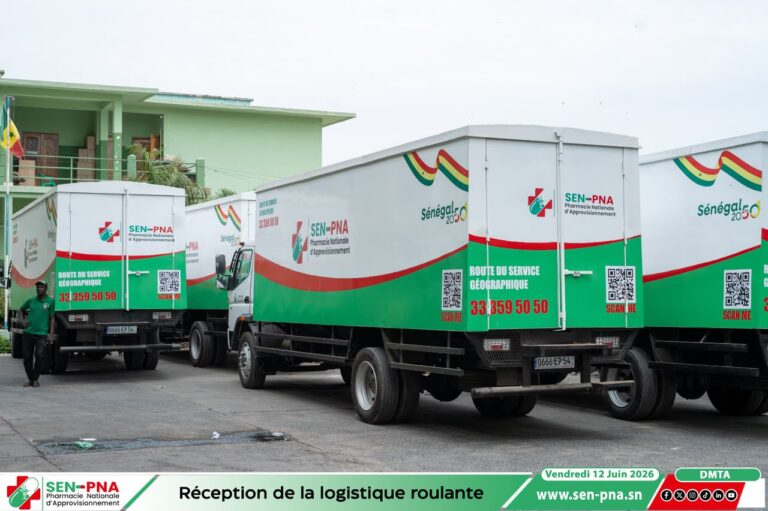 Réception de nouveaux moyens logistiques dédiés au transport des médicaments